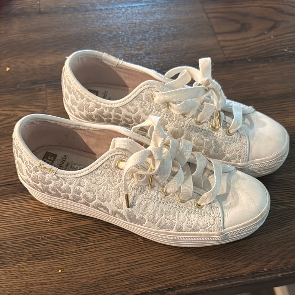 Keds Women's Cream Lace Sneakers